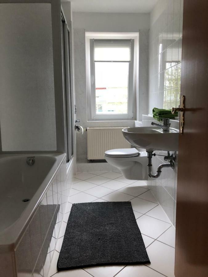 Cottbuser City Ferienwohnung Exterior foto